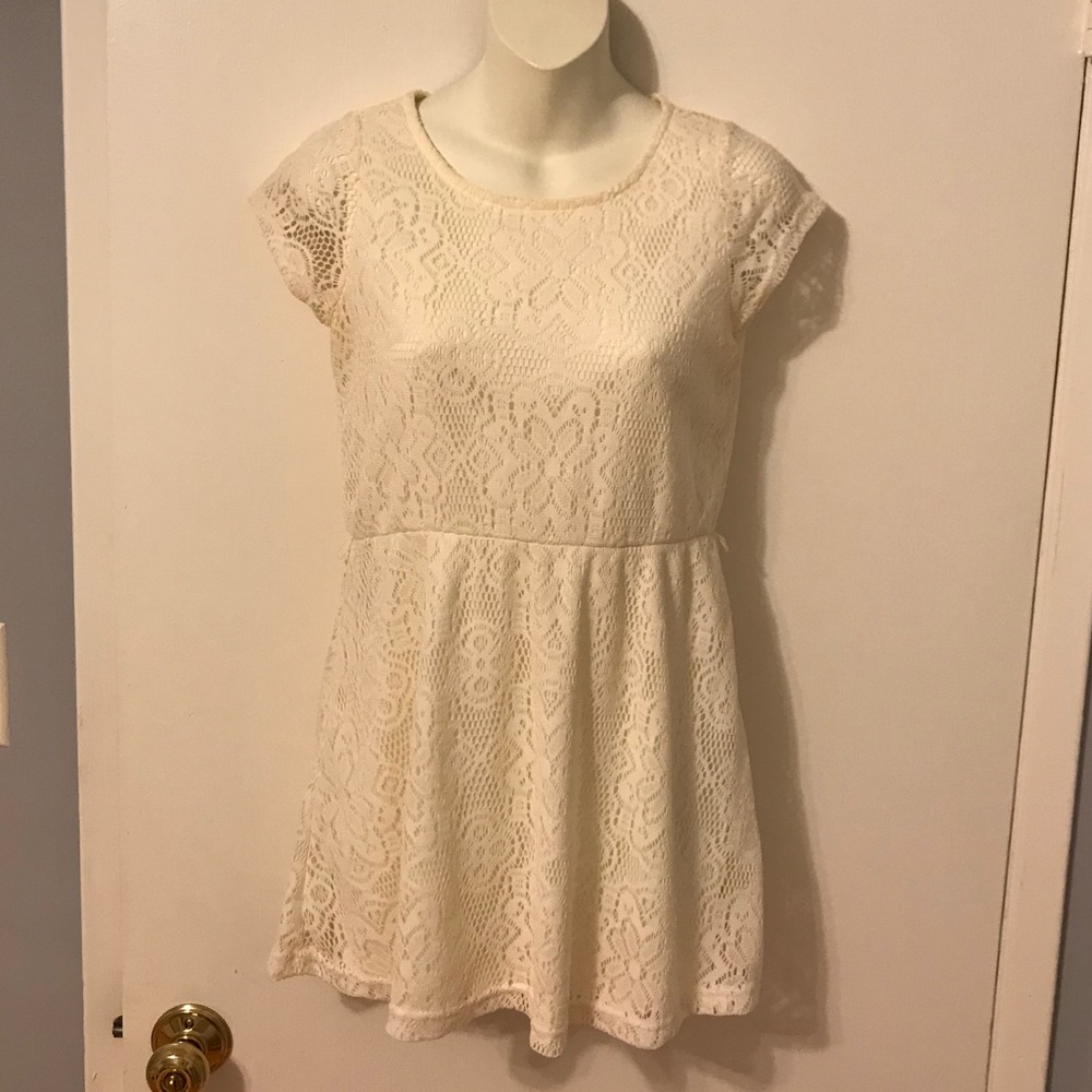 Forever 21 lace dress